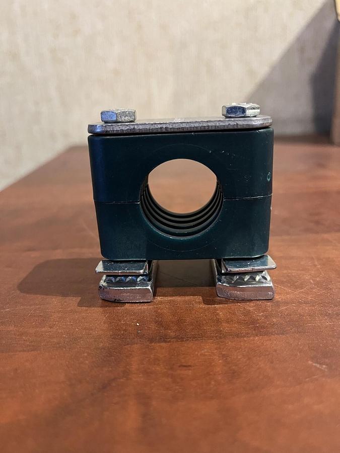 New Stauff Mounting Clamp - P/N: CRA-426.9-PP-DP-AS-U-W3-K