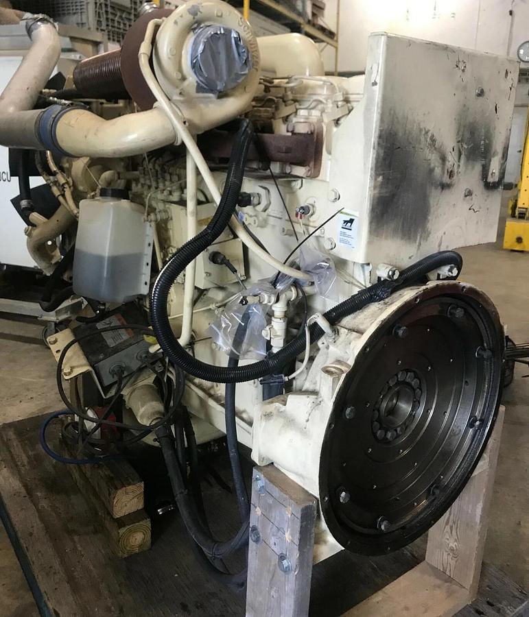 Used Used Volvo Penta 9.6L Diesel Engine D250 9.6A60 | S/N: 2100330409