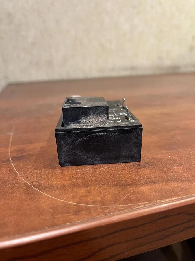 Used Used Infitec 30A 24VDC BBKR2G42 1-1023 Second Time Delay Relay - No.: 1815