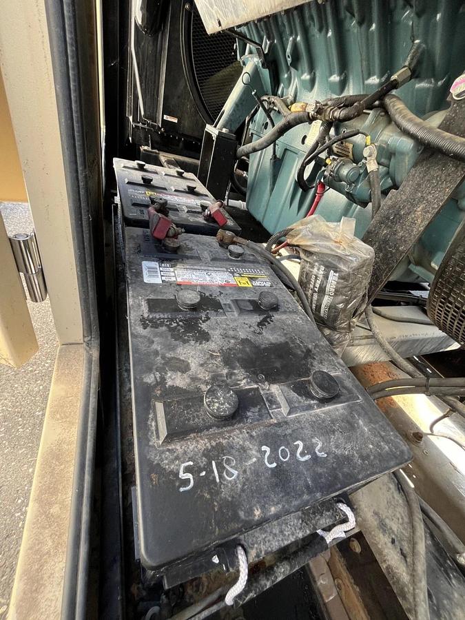 Used 600kw Generac MD600 Stationary Industrial Diesel Generator - S/N: 2098462