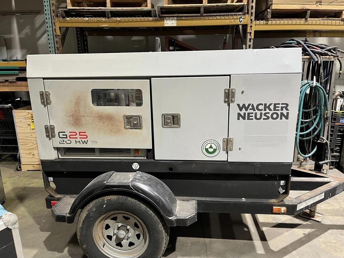 Used 25kVA Wacker Neuson G25 Mobile Diesel Generator - S/N: 24475341