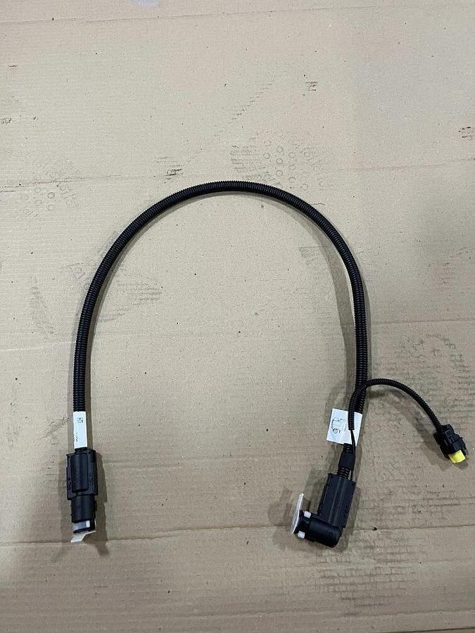 John Deere DEF Backflow Line P/N: RE560877