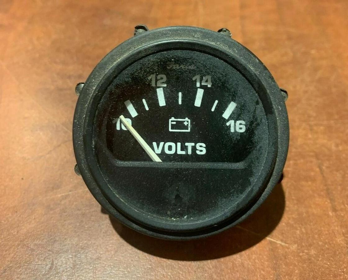 Used Used Cummins Battery Gauge 12VDC w/ Light | P/N: A032Z204
