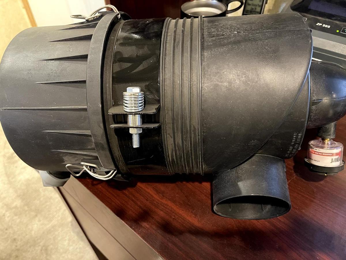 Used Cummins Air Filter - A026E126