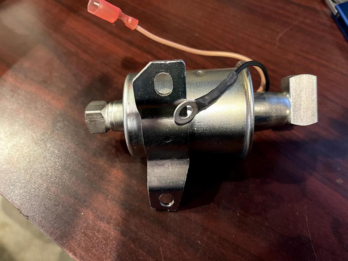 Used ONAN CUMMINS A064S972 RV GENERATOR FUEL PUMP
