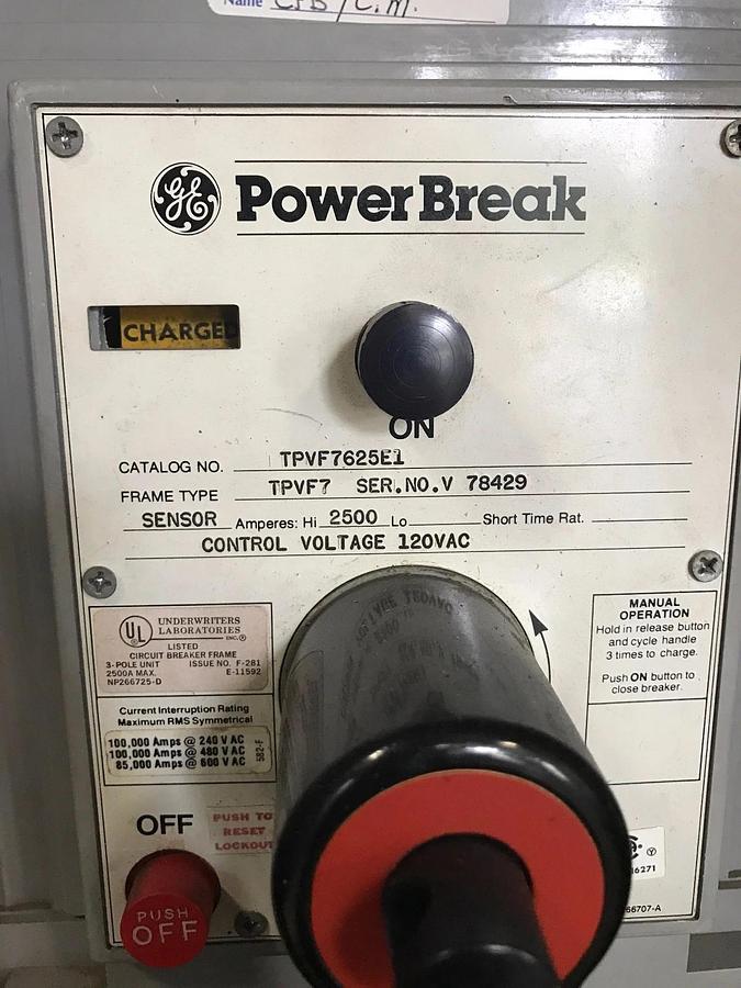 Used 2500 Amp General Electric Circuit Breaker w/ CAT Breaker Box Housing S/N: V78429