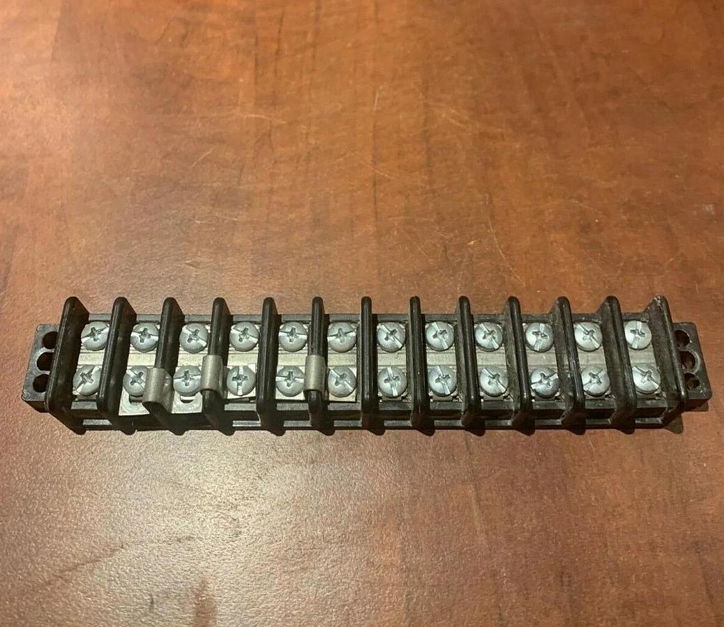 Used Magnum Power Generac Terminal Block 12 Pos. MMG35FHD | P/N: 14139