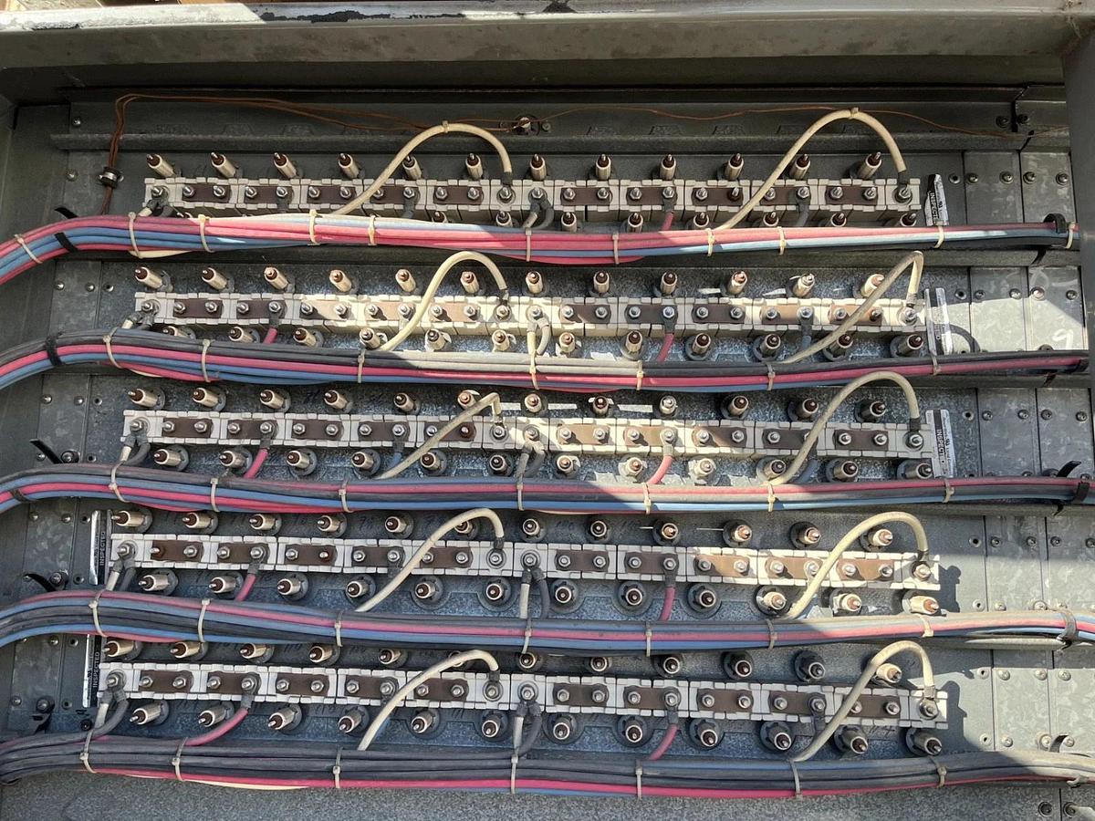 Used 2000kw Simplex LBS Forced Air-Cooled Resistive Load Bank S/N: 36970-99-43-17