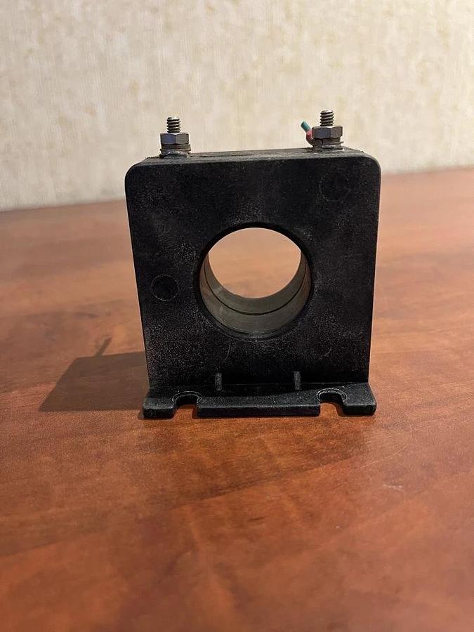 Used 200:5A Amran Current Transformer - Generac P/N: 65685