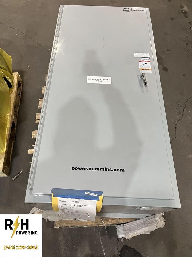 Used 400 Amp 240VAC Cummins OTECSEC Spec. B Automatic Transfer Switch S/N: D23M224469