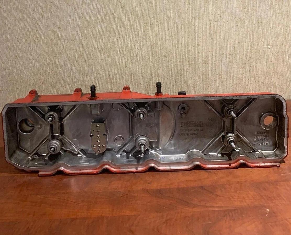 Used Used Genuine OEM Cummins Valve Cover QSB7-G9 | 5258935 5308944