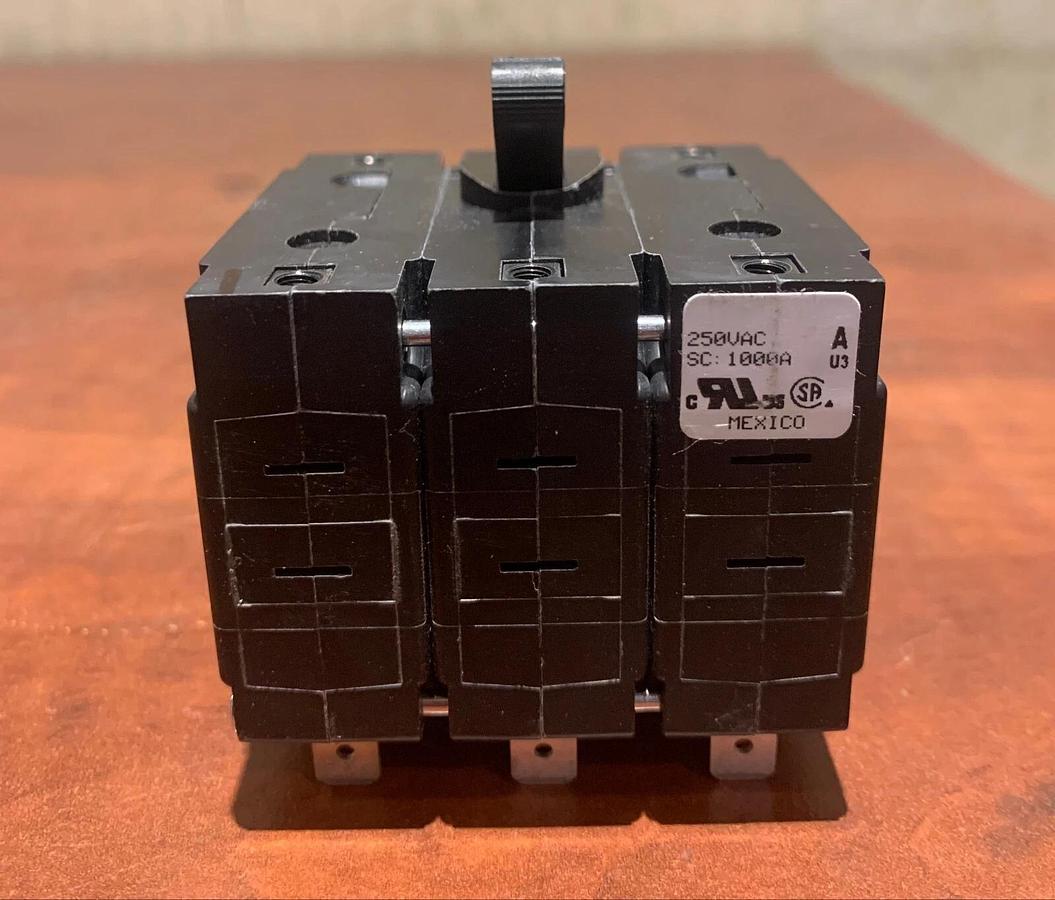Used Genuine OEM Cummins HDKBB HDKBC AirPax Circuit Breaker 15A 250V | PN 320-2433-02
