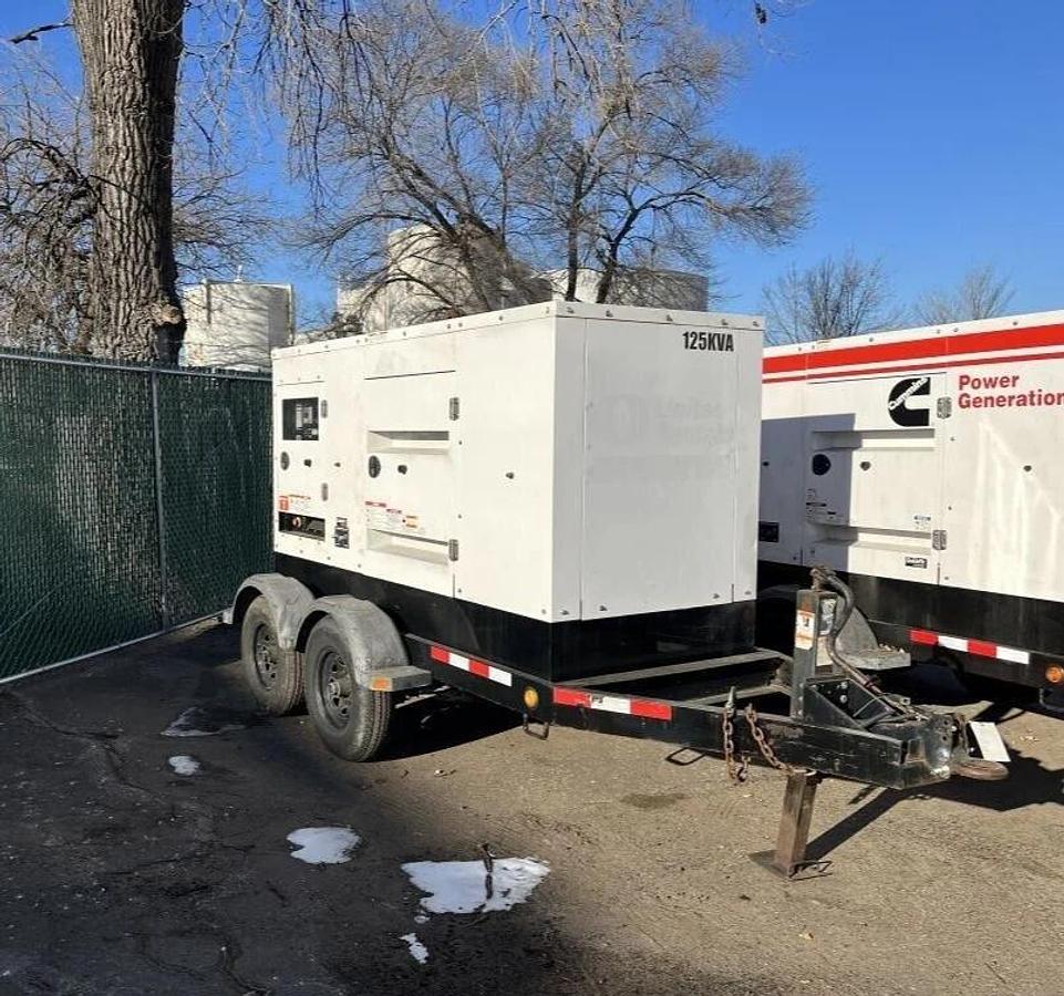 Used 100kw Cummins C100D6R Mobile Diesel Generator (New Cummins Engine!) - E150830816