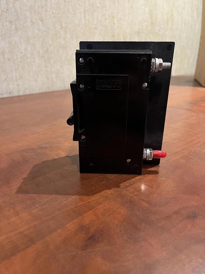 95 Amp Airpax Circuit Breaker - Cummins P/N: 320-1689-67