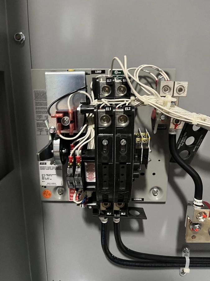 Used 100A 208V ASCO D03AUSA20100CGXM Automatic Transfer Switch - S/N: 1795845RE