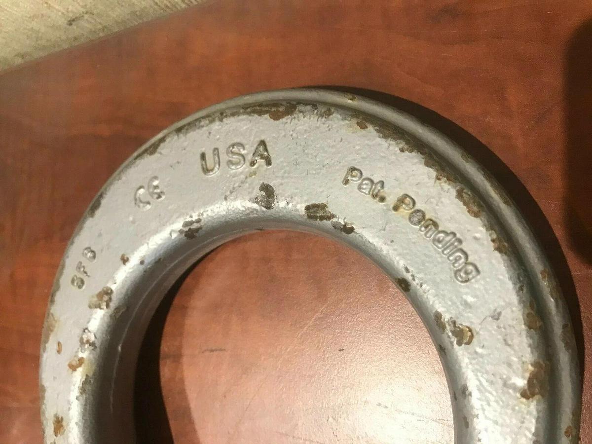 New Crosby A-1361 Eliminator 5/8" Single Grab Hook | 22,600 lbs. 1049831 GR 100