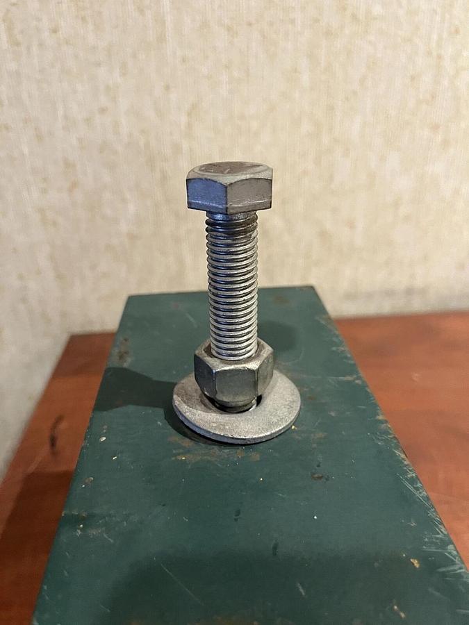 Used Used 12" Closed Mount Spring Vibration Isolator