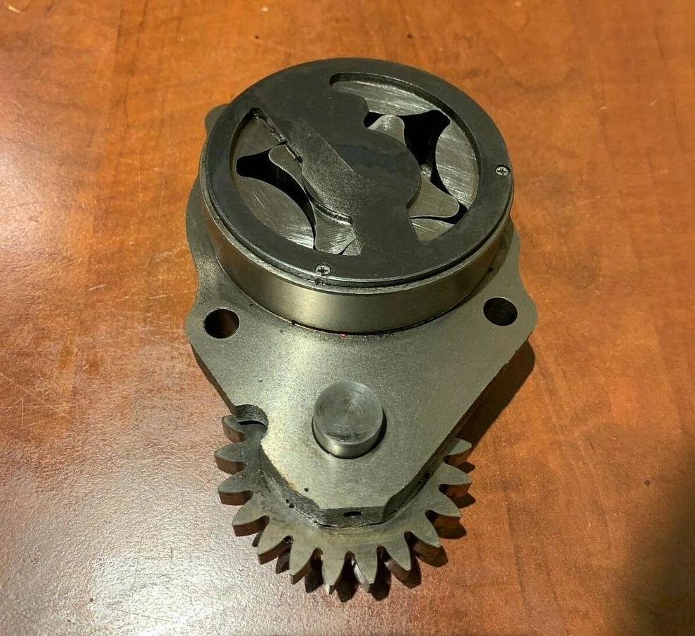 Used Used Genuine OEM Cummins Oil Pump QSB5 4.5L C100D6R | P/N: 5273937
