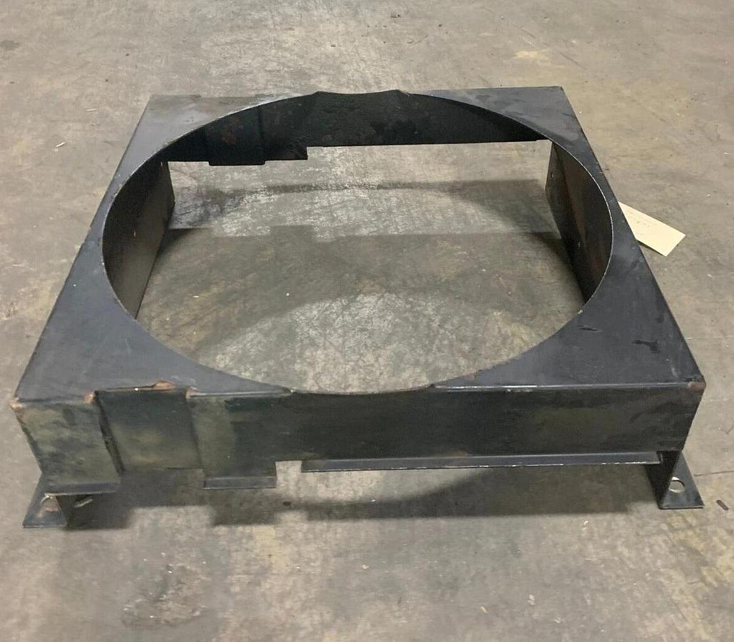 Used Used Genuine OEM Cummins Fan Shroud For C100D6R | P/N: A031A898