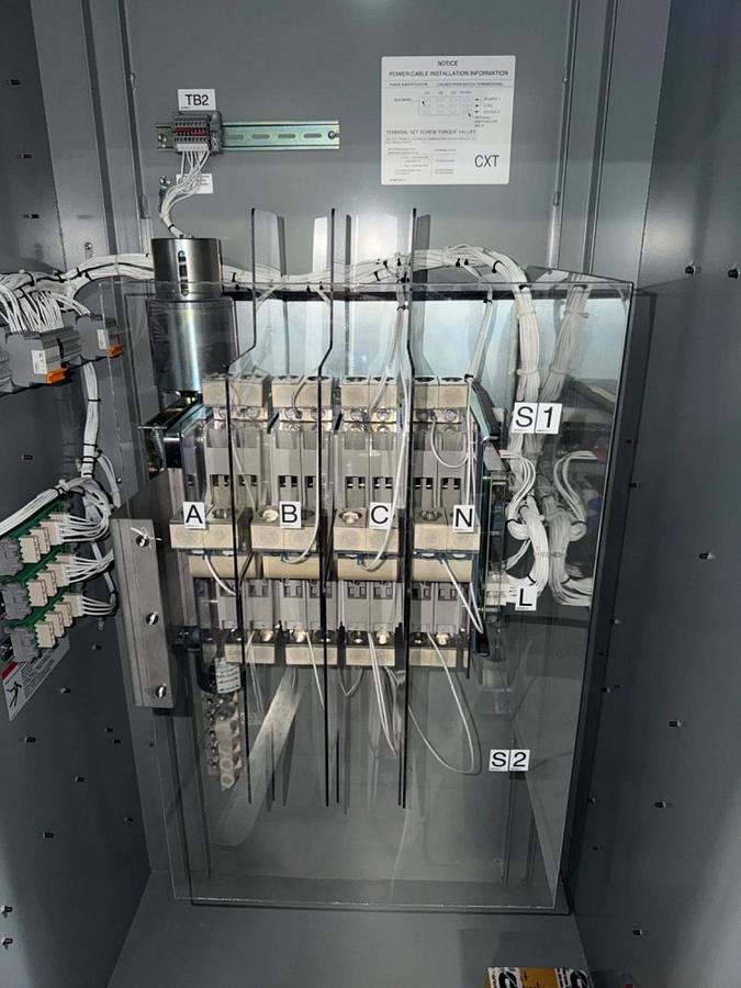 150A - 480V Cummins CXTC8 Automatic Transfer Switch  - I22M149483