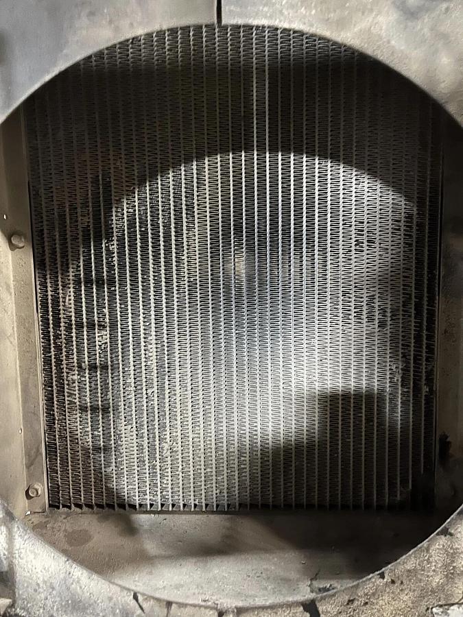 Used Used Magnum Radiator from MMG35FHD with Shroud, Fan Guards & Lower Hose