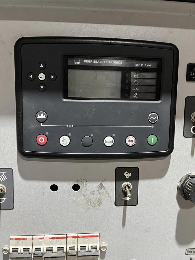 Used 70kva Wacker Neuson G70 Mobile Diesel Generator - S/N: WNCGMM01HPUM00830