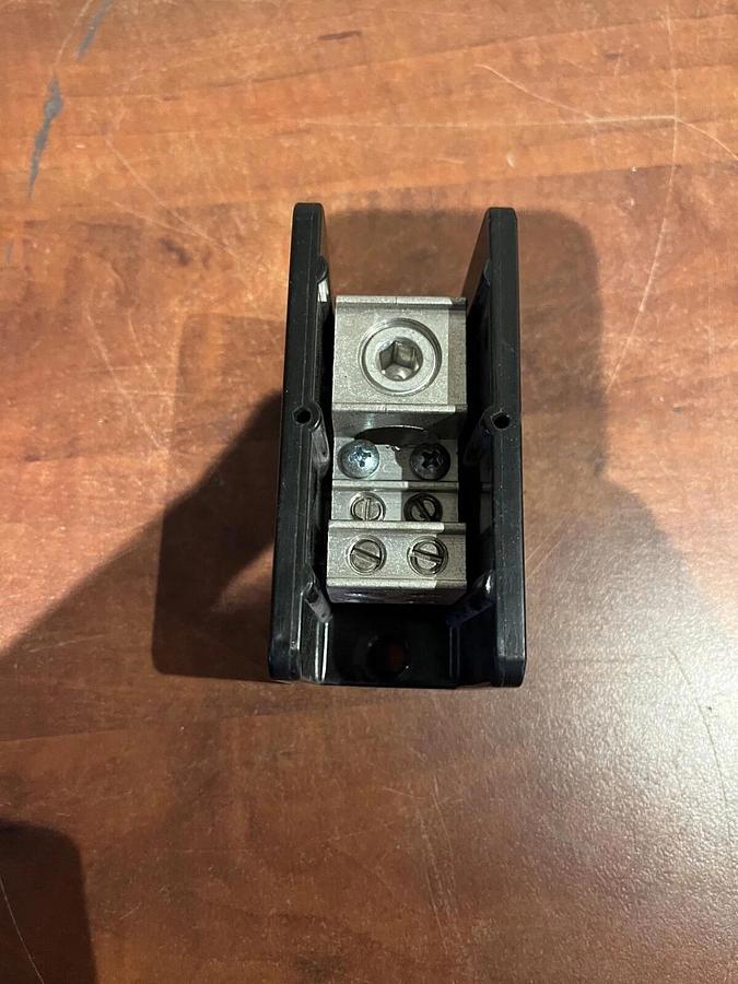 New Marathon Power Terminal Block - P/N: 1431552