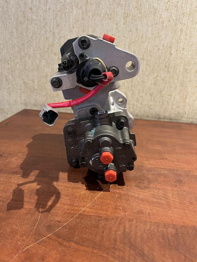 New Cummins Fuel Pump - P/N: 4384224RX