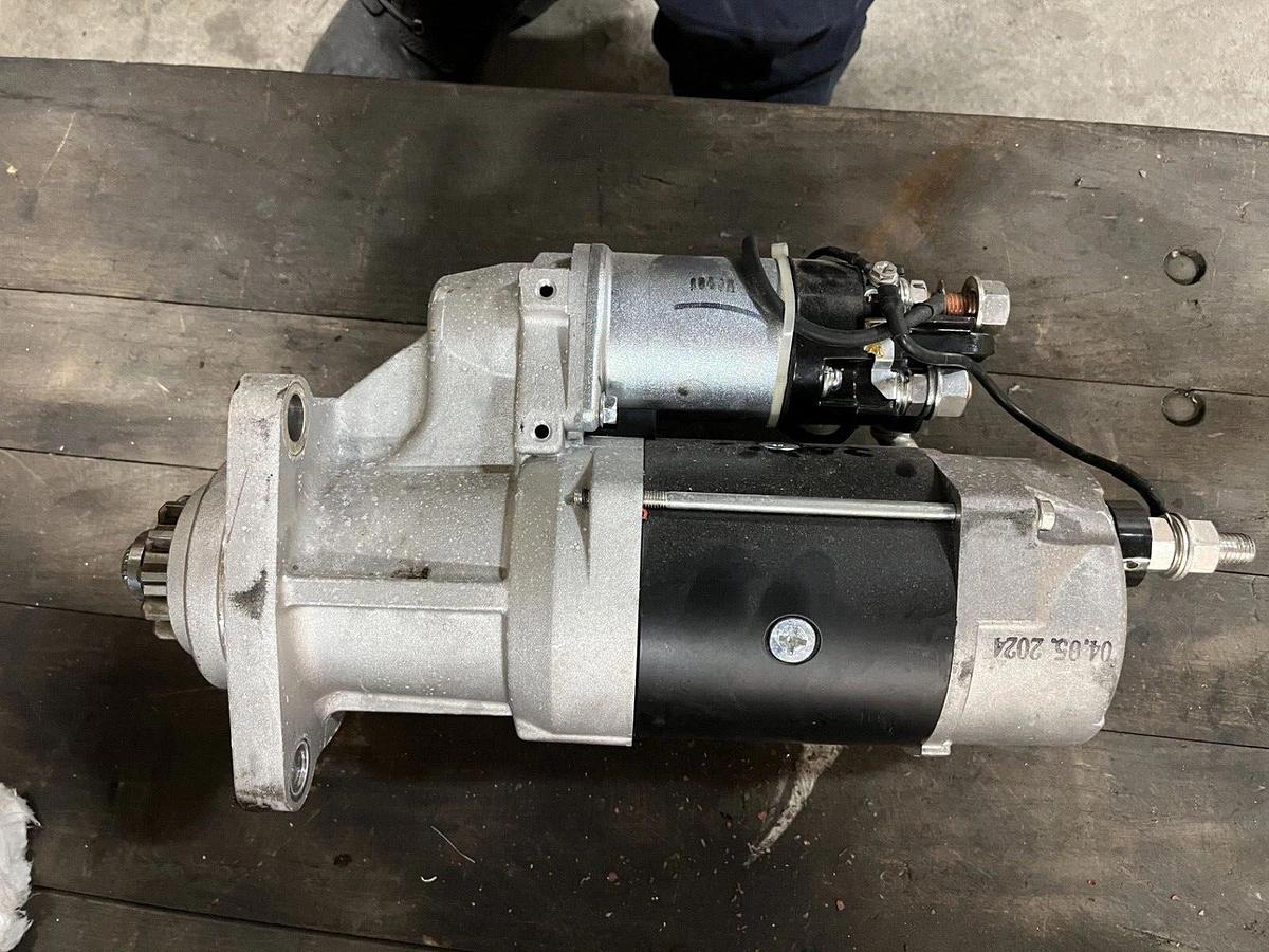 Used Used Cummins Starter Motor - P/N: 5367753