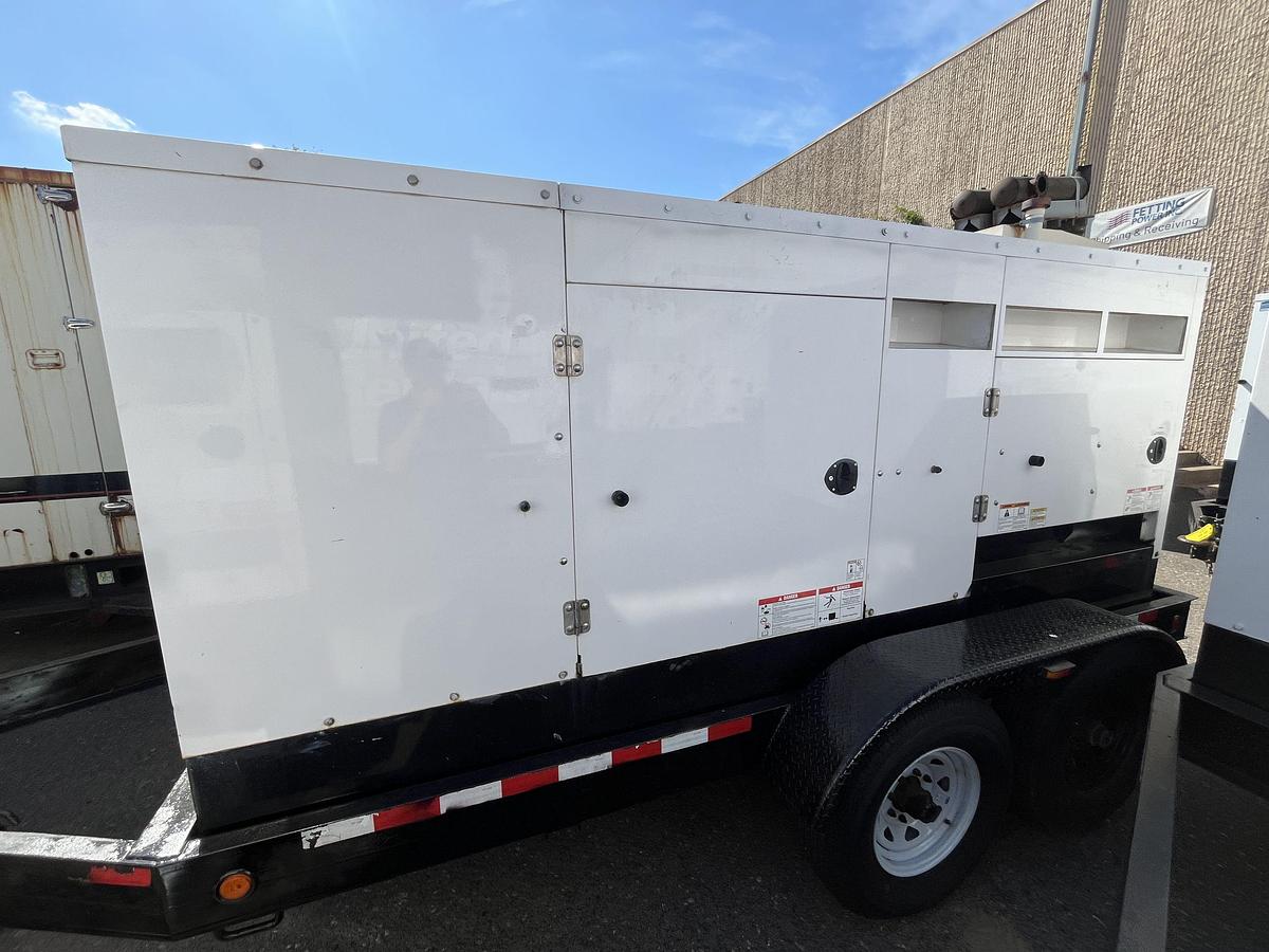 Used 200kw Cummins C200D6R Spec. D Mobile Diesel Generator - S/N: H140724239 (New Engine)