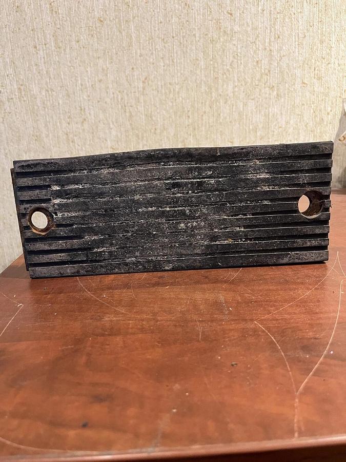 Used Used 12" Closed Mount Spring Vibration Isolator