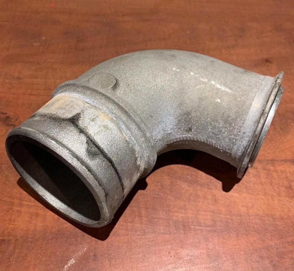 Used Used Genuine OEM Cummins Air Transfer Connection | P/N: 3682674