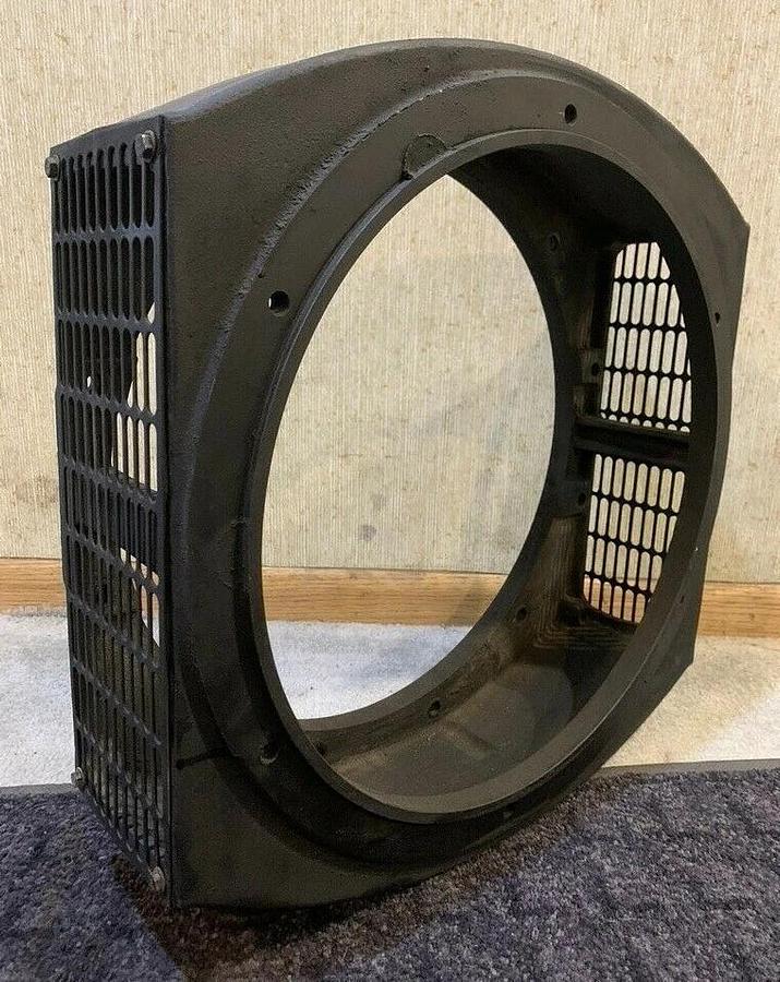 Used Used Stamford SAE 3 Drive End Adapter Housing For UCI224 Series | P/N: 45-0527