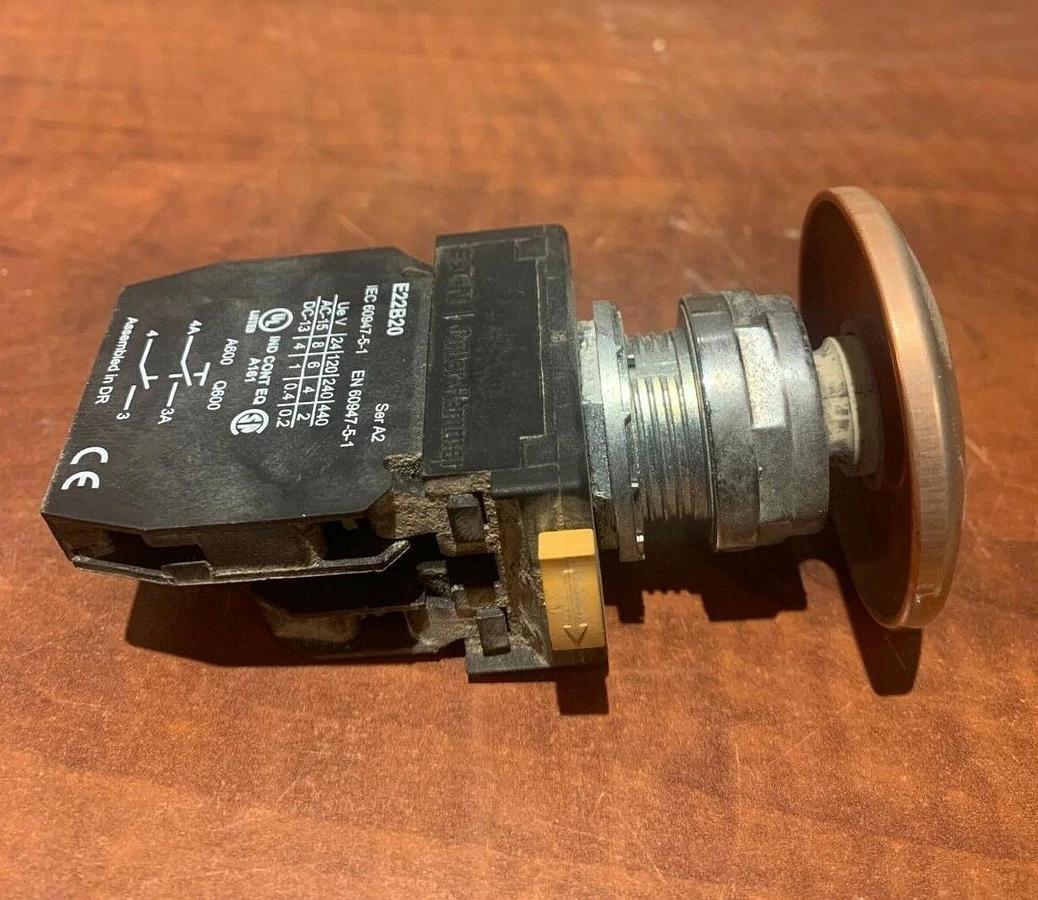 Used Magnum Power Generac Generator Emergency Stop Switch MMG35FHD | P/N: 22550