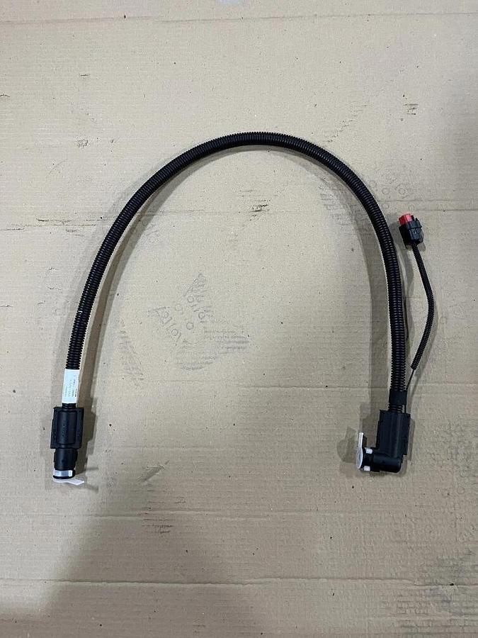 John Deere DEF Suction Line P/N: RE560893