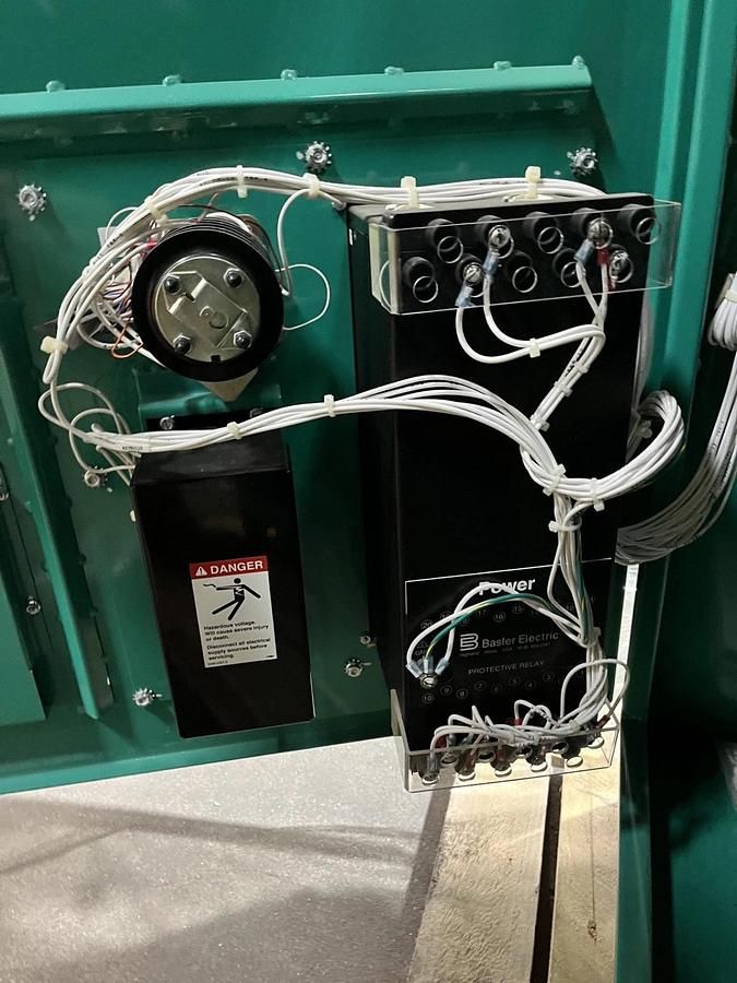 225 Amp 480VAC Cummins BTPCB Spec. A Automatic Transfer Switch - S/N: I21M978608