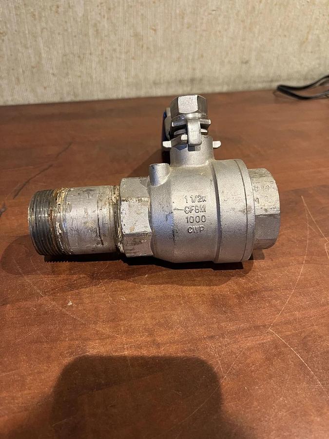 Used Used FNW Fig. 200A Stainless Steel Ball Valve 2PC Full Port 1000 CWP