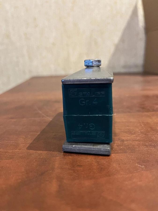 New Stauff Mounting Clamp Assembly. P/N: SP-426.9/26.9-PP-GD-AS-U-W10-K