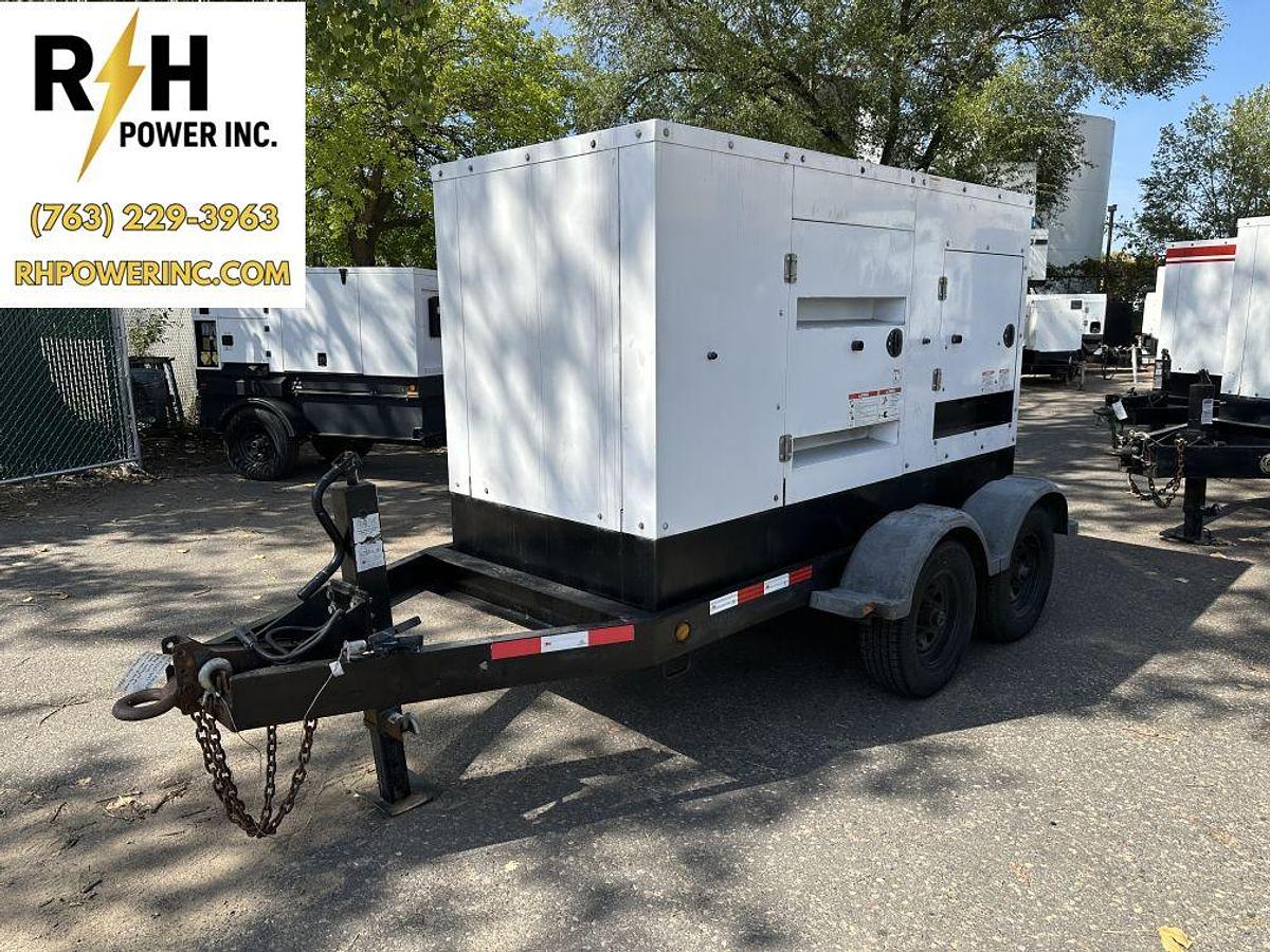 Refurbished 100kW Cummins C100D6R Mobile Diesel Generator - F130513897