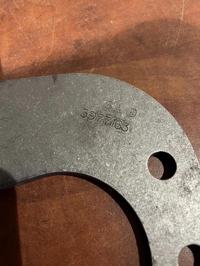 New Cummins Exhaust Outlet Connection Brace - P/N: 3977163