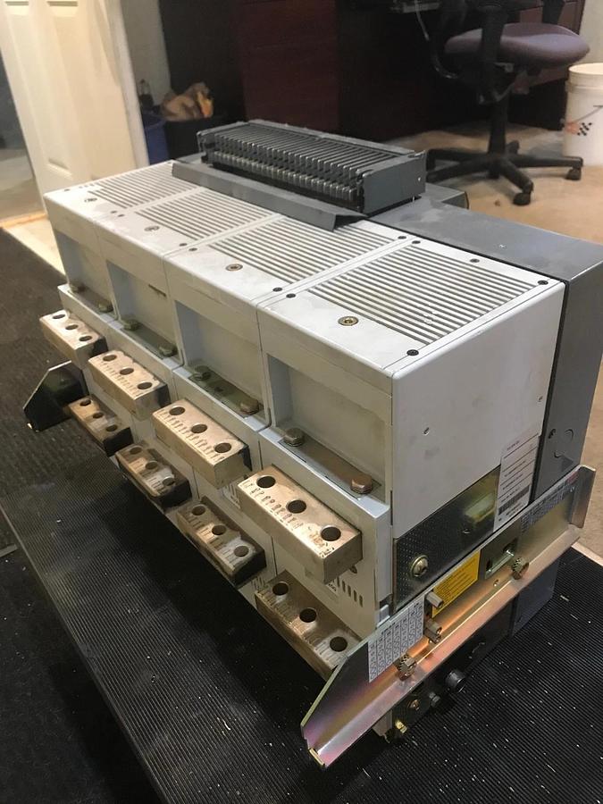 Used 3,200 Amp ABB Circuit Breaker w/ Draw Out Breaker Cradle | SACE E3H 32