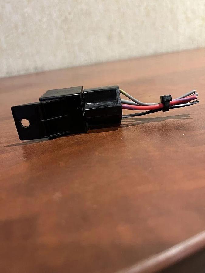 Used Fan Clutch Relay taken from Generac MMG45IF4