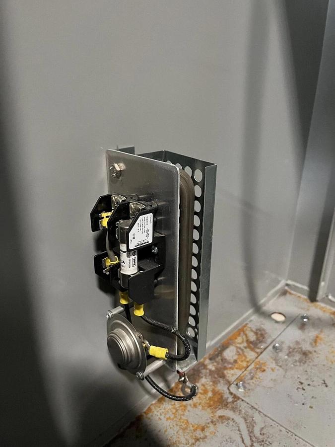 Used Used ABB / Controllix 4160V 60hz Motor Surge Protector - S/N: 141-052-1