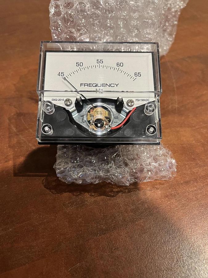 New Yokogawa 255-200-FAFA8JCG/UL 45-65 Hz Frequency Meter - P/N: 302-2010