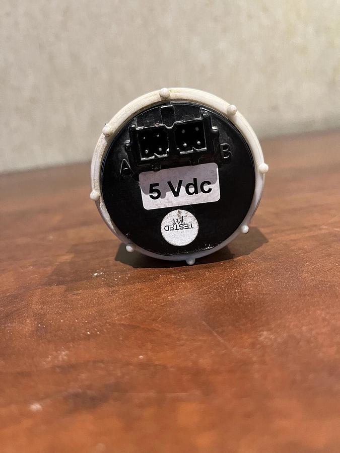 Used Used Cummins Temperature Gauge from C300 - P/N: 0193-0628