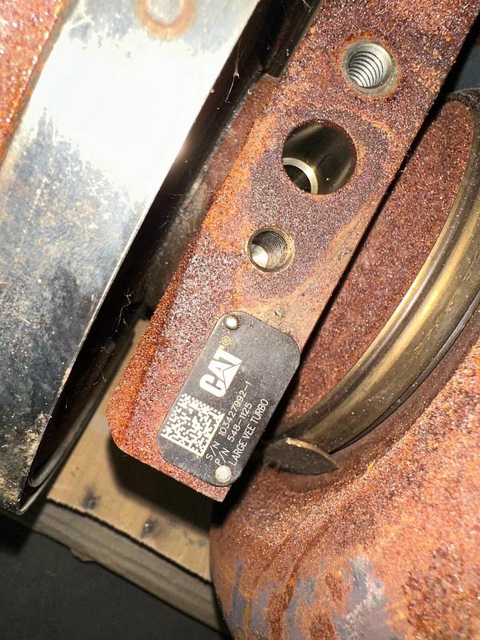 Used CAT Large Vee Turbo I P/N: 548-1125
