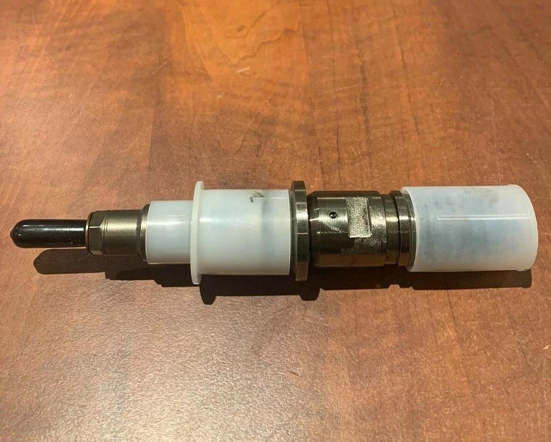 Used Genuine OEM Cummins 5254261PX Fuel Injector CORE (NOT WORKING)