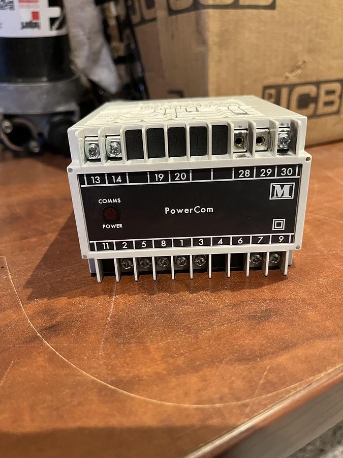Used Used Multitek M550 PowerCom Transducer | 1PH, 3PH, 3W Unbalanced Load - M550CT4SIMP232