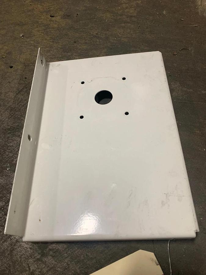 Used Used Multiquip DCA70SSJU4i Switch Bracket | P/N: M2213602704