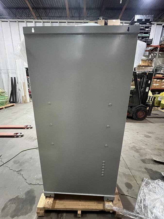 Used 225A 208VAC Cummins CXTC8 Spec. A Automatic Transfer Switch - S/N: K23M288593